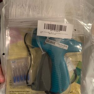 Uline Garment Price Label Tag Gun + 2" Price Barbs